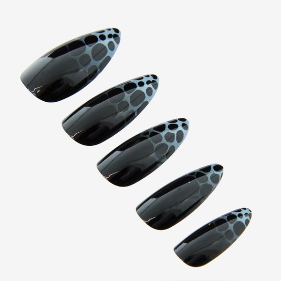 Other - Ombré Gradient Press-On Nails Kit- New